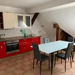 Sam - Gasthaus.md * Magdebourg
