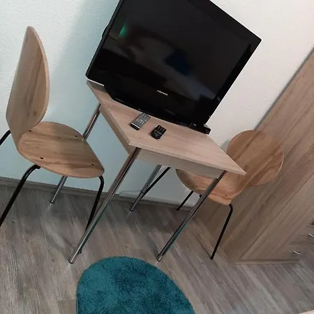 Sam - Gasthaus.md Homestay Magdeburg