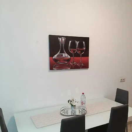 Sam - Gasthaus.md Homestay *